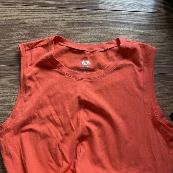 J.Dow Fitness Women XXL Red Orange Athletic Cropped Wrap Tank Top NWT - Picture 4 of 8